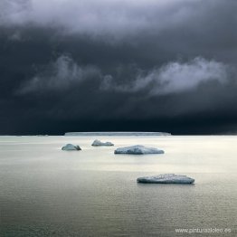 Cinco icebergs (mar de Wedell, Antártida)