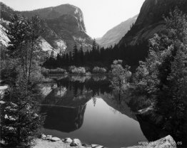 Lago Espejo, Mañana, Parque Nacional Yosemite