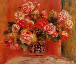 rosas en un florero