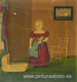 Chica sujetando muñeca en un interior