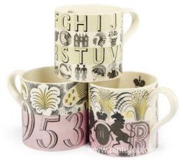 Tres tazas diseñadas para Wedgwood