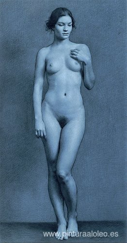 Desnudo femenino de pie