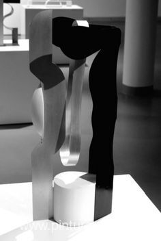 Escultura abstracta I