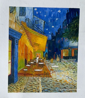 Terraza del café por la noche